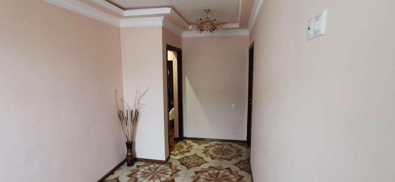 Hotel Halidzor Eksteriør bilde